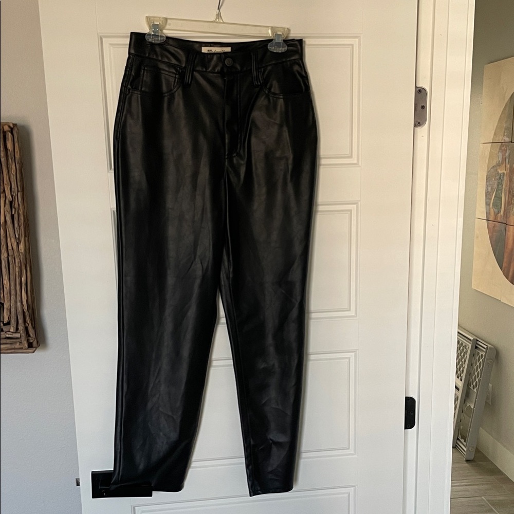 NWT Madewell Sleek Black Faux Leather High Rise Pant Size 25